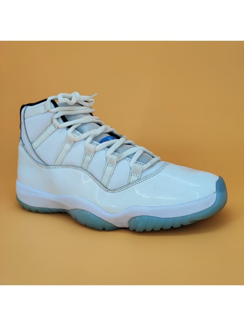 Nike Air Jordan 11 Retro Legend Blue Men's Size 12 US White Shoes CT8012-104